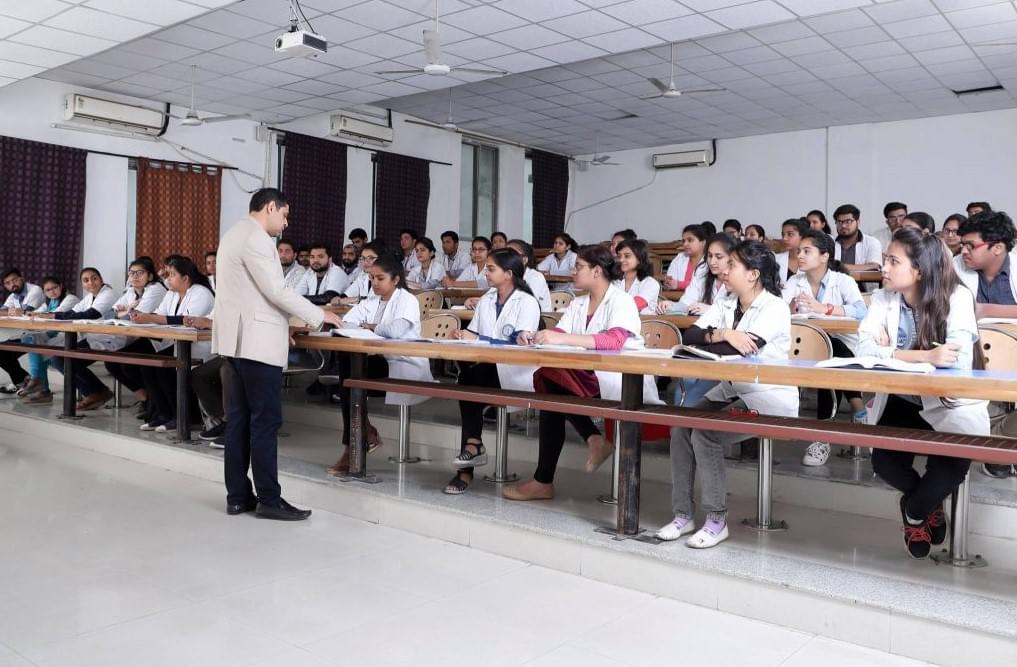PDM Dental College and Research Institute Bahadurgarh Infrastructure photo 15